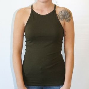 HIGH NECK CAMI - Free gel petals